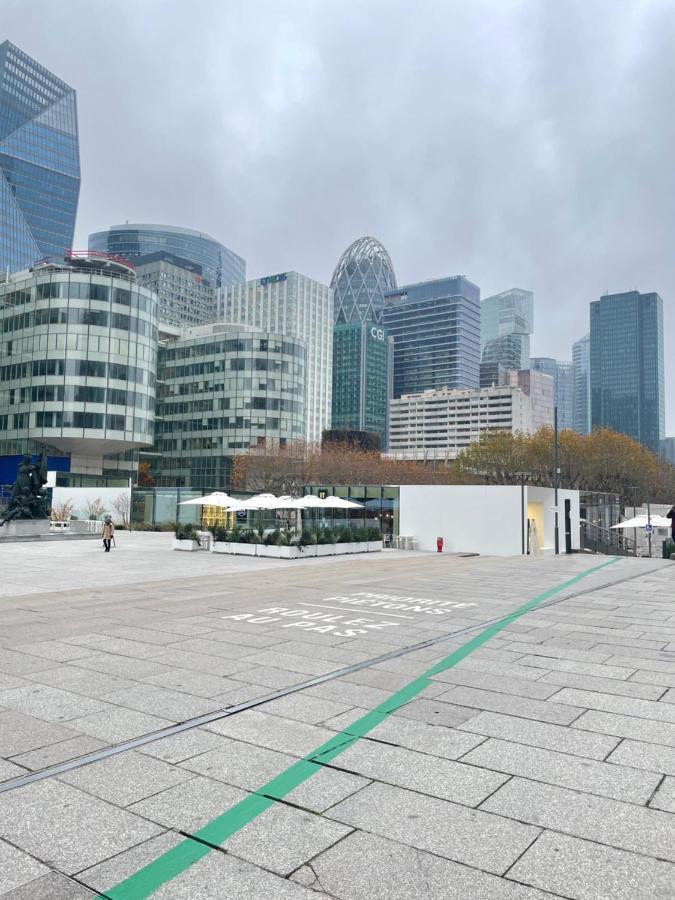 Cozy Studio In La Defense Hotel Courbevoie Exterior photo